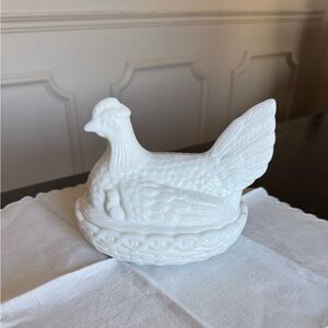 Vintage Milk Glass Nesting Hen Covered Dish, Trinket Candy Dish
